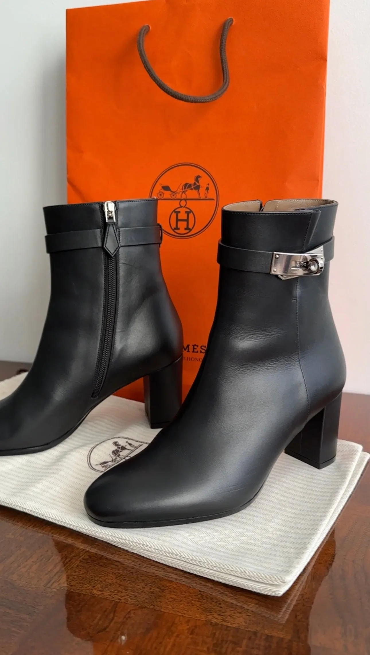 Hermes Black Leather PHW Saint Germain Ankle Boot - 36