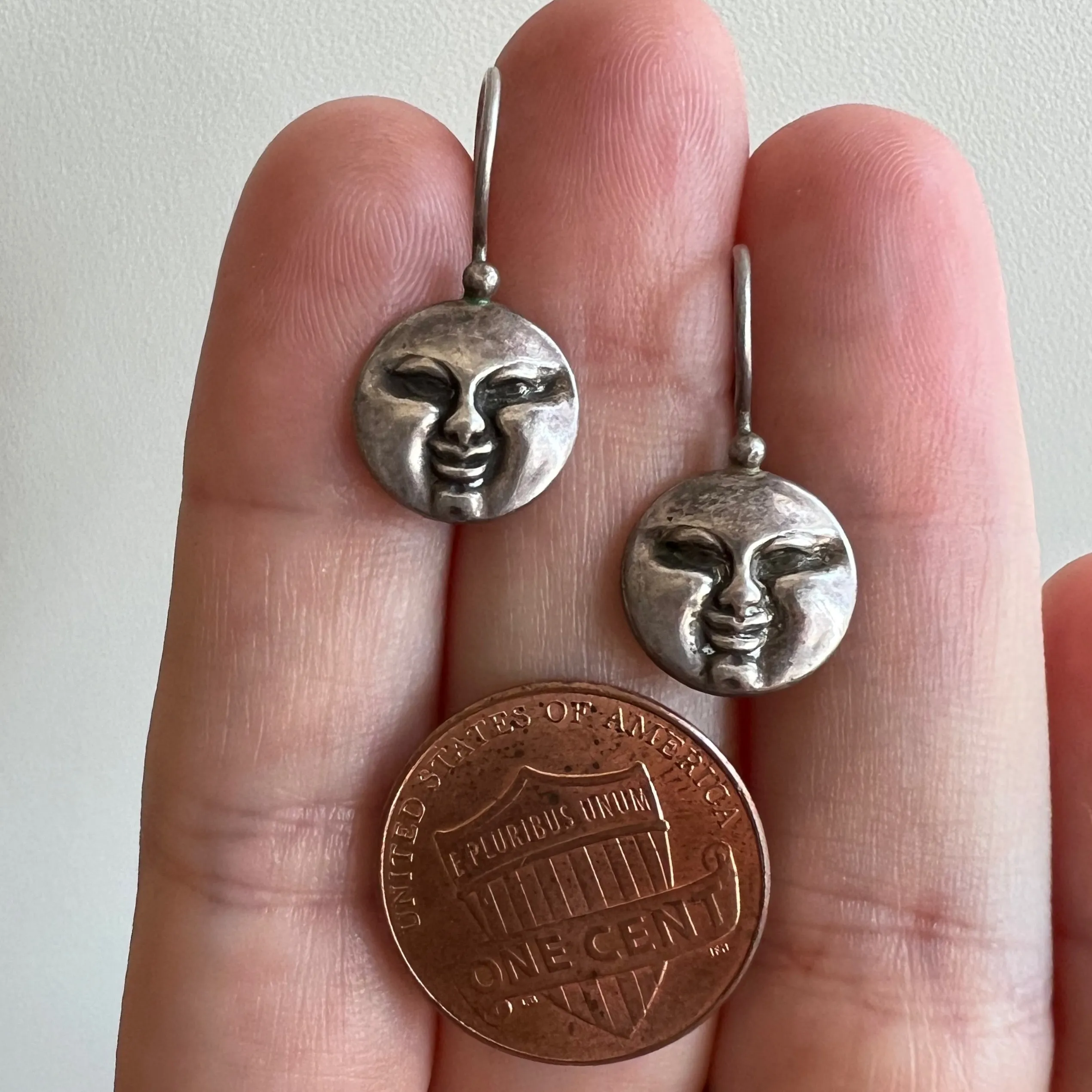 V I N T A G E // pensive moons / sterling silver slightly grumpy moon faces / earrings