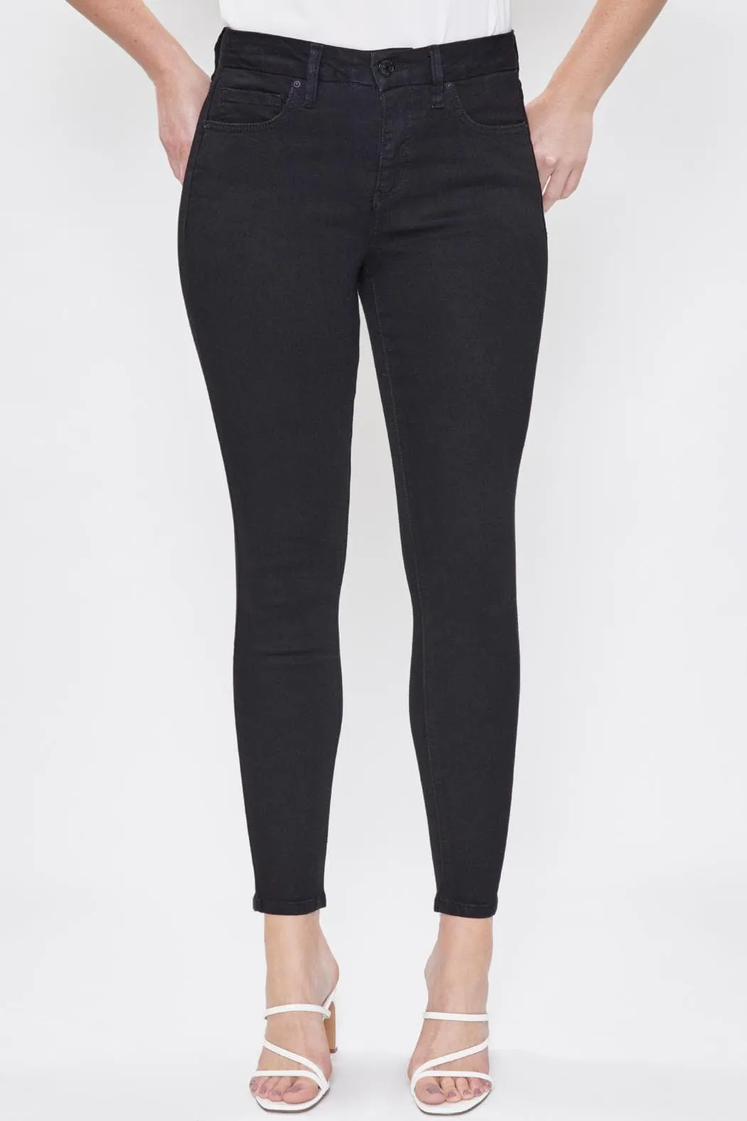 Women's Curvy Fit High Rise Skinny Sustainable Jean