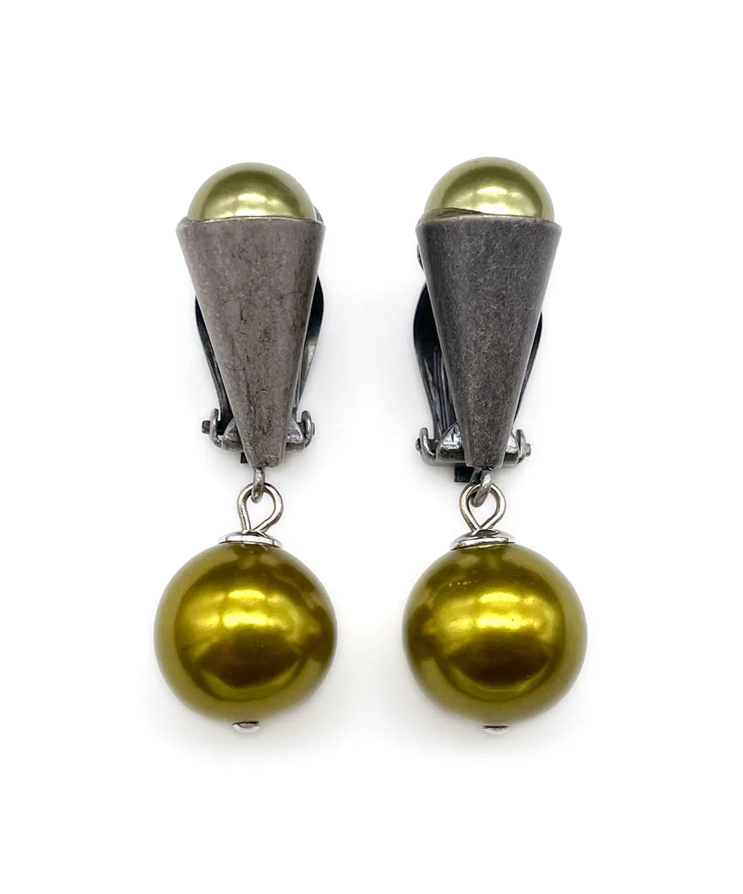 【ドイツ買付】ヴィンテージ SEIBOTH ピスタチオ パール イヤリング/Vintage SEIBOTH Pistachio Pearl Clip On Earrings